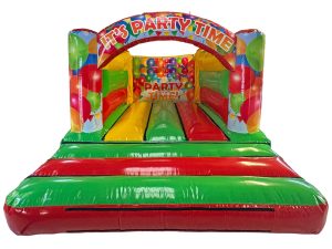 4 Post Round Arch Party Bouncy Castle (15x11 ft.)